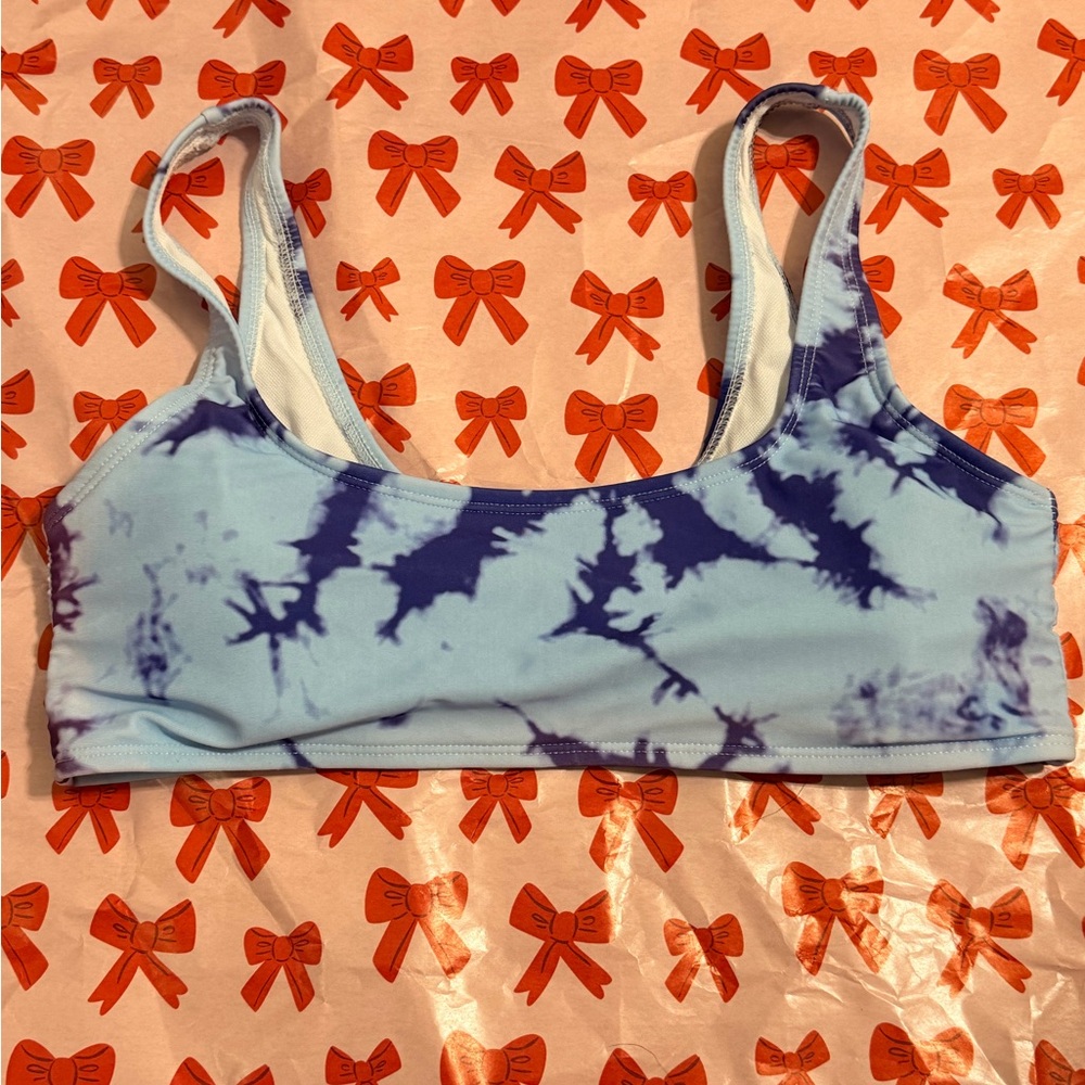 SHEIN Colorful Activewear Top